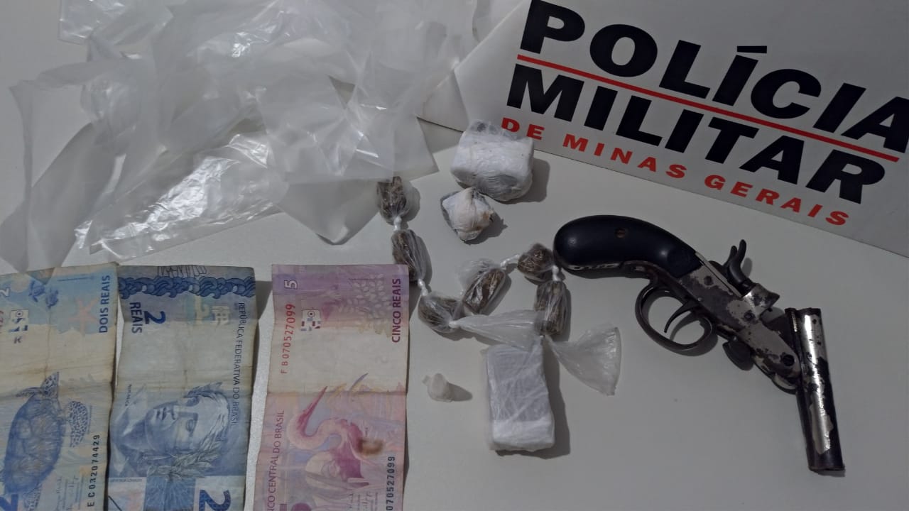 Jovem de 18 anos preso acusado de tentar matar o pai a tiros, em Teixeiras