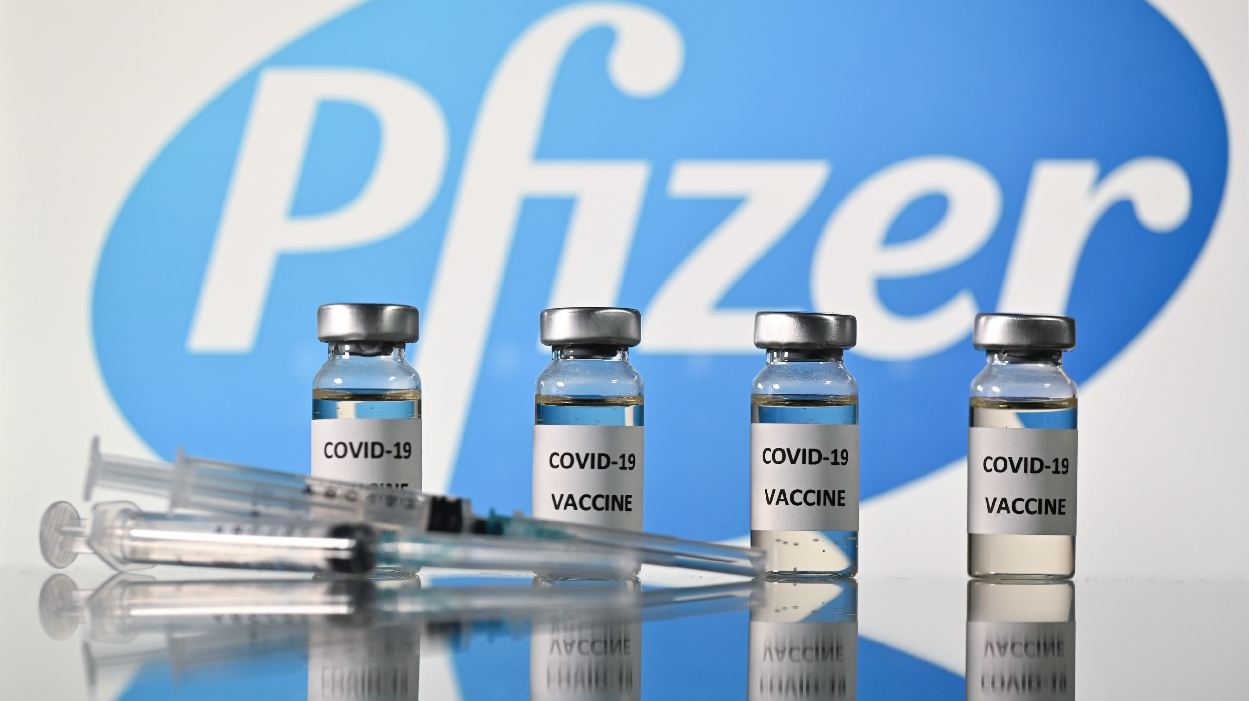 Imunizante da Pfizer é o primeiro a ter registro definitivo no Brasil