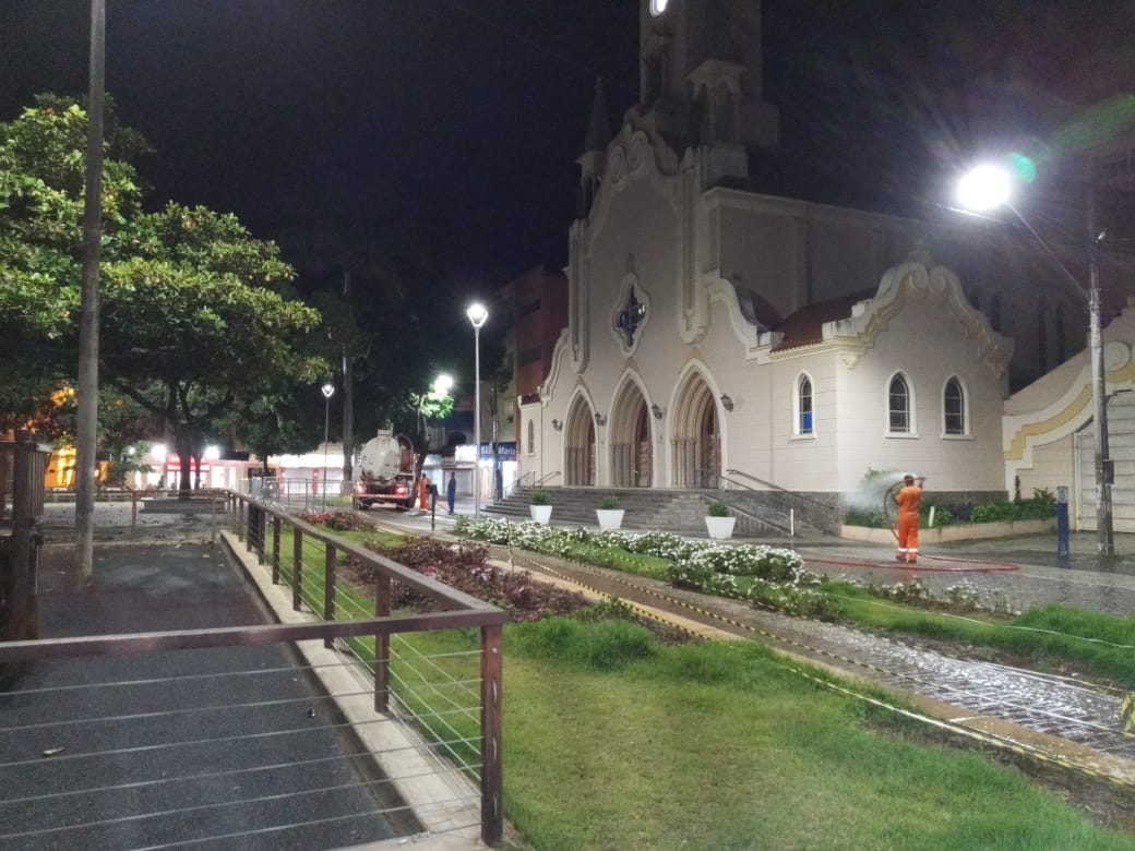 Minas confirma fim definitivo do toque de recolher e permite reuniões familiares