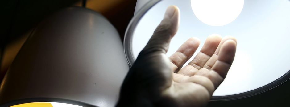 Zema anuncia condições especiais de parcelamento de conta de água e luz para comerciantes e baixa renda