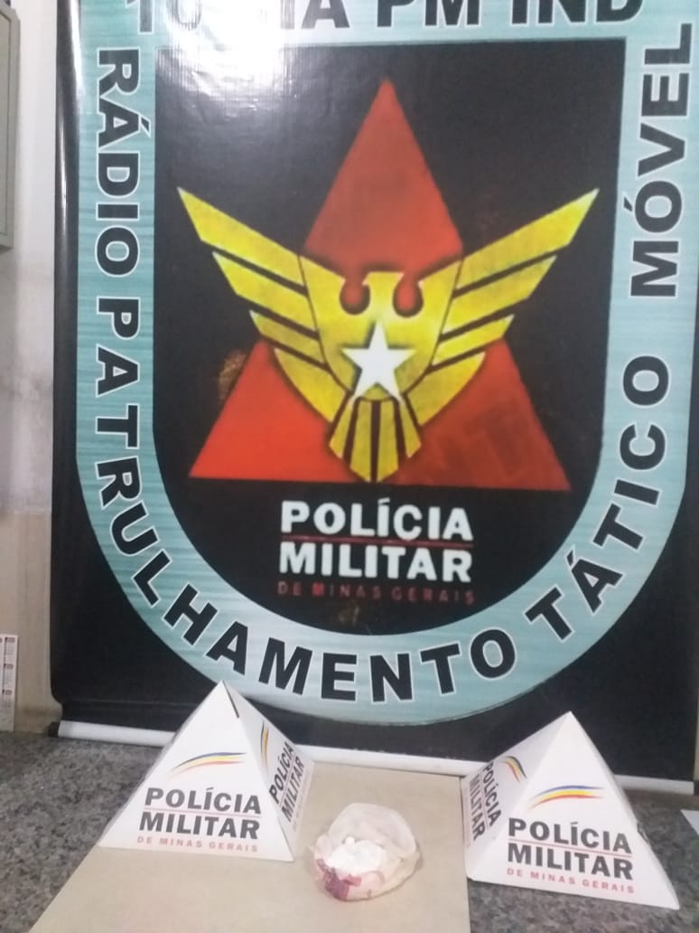 Homem preso tráfico de drogas no Maria Eugênia, em Viçosa