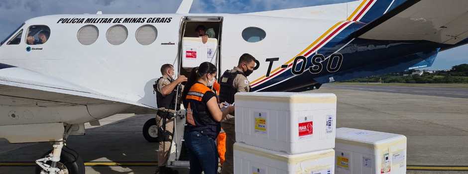 Estado distribui 701.200 doses de vacinas contra a covid-19 neste sábado, 17