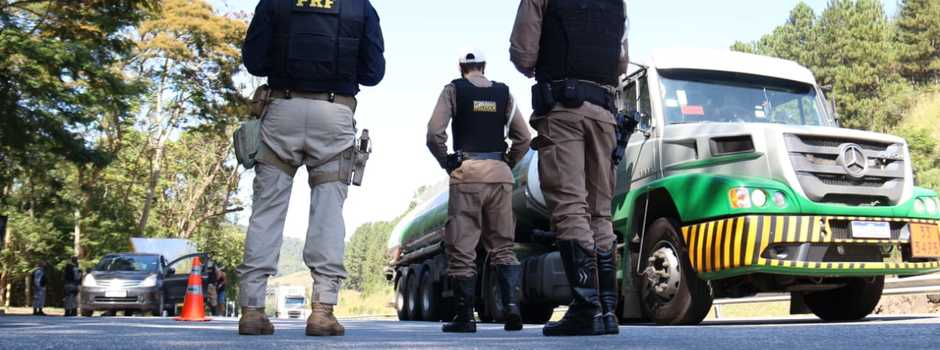 Operação Divisas Integradas apreende quase 5 toneladas de drogas somente em MG