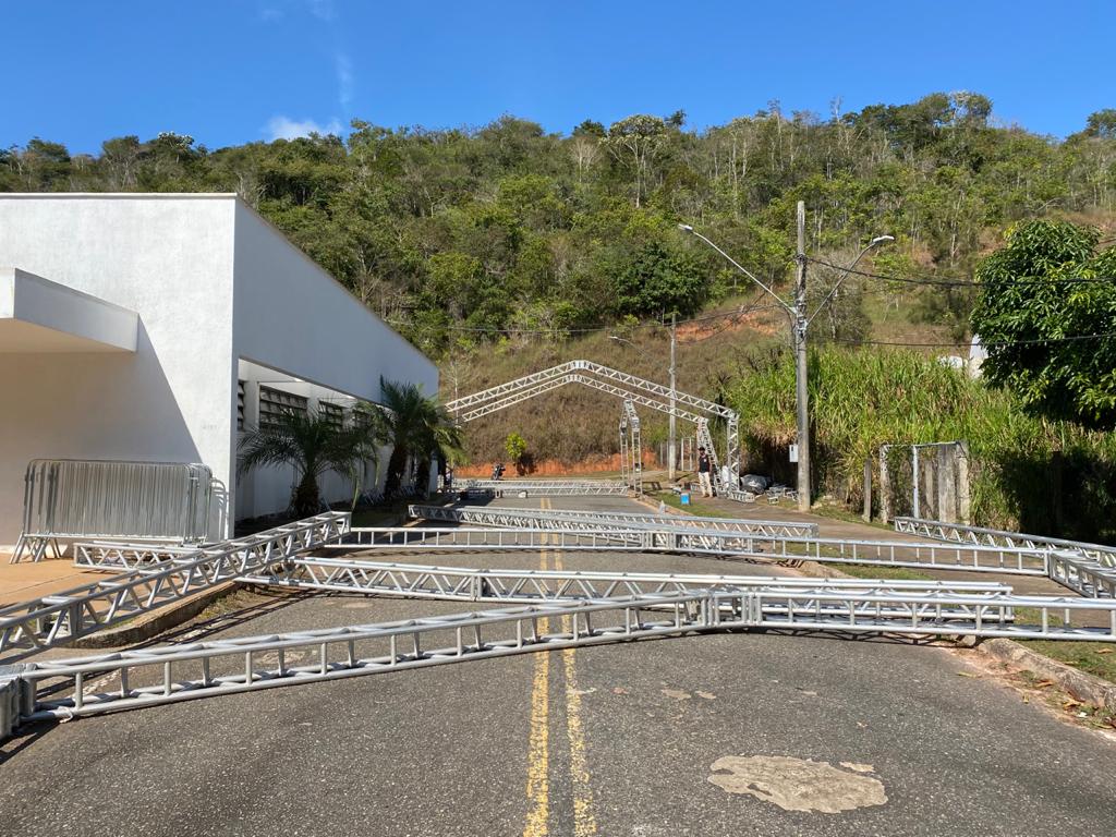 UFV inicia a montagem de estrutura para a vacinação contra a Covid com imunizante da Pfizer