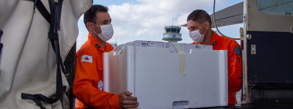 Governo de Minas distribui vacinas contra a covid-19 para as Unidades Regionais