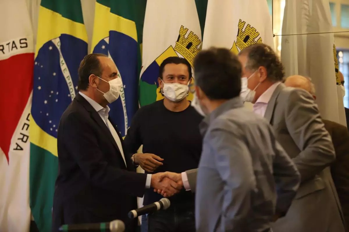 Prefeitura de BH libera volta da torcida aos estádios, com até 30% da capacidade