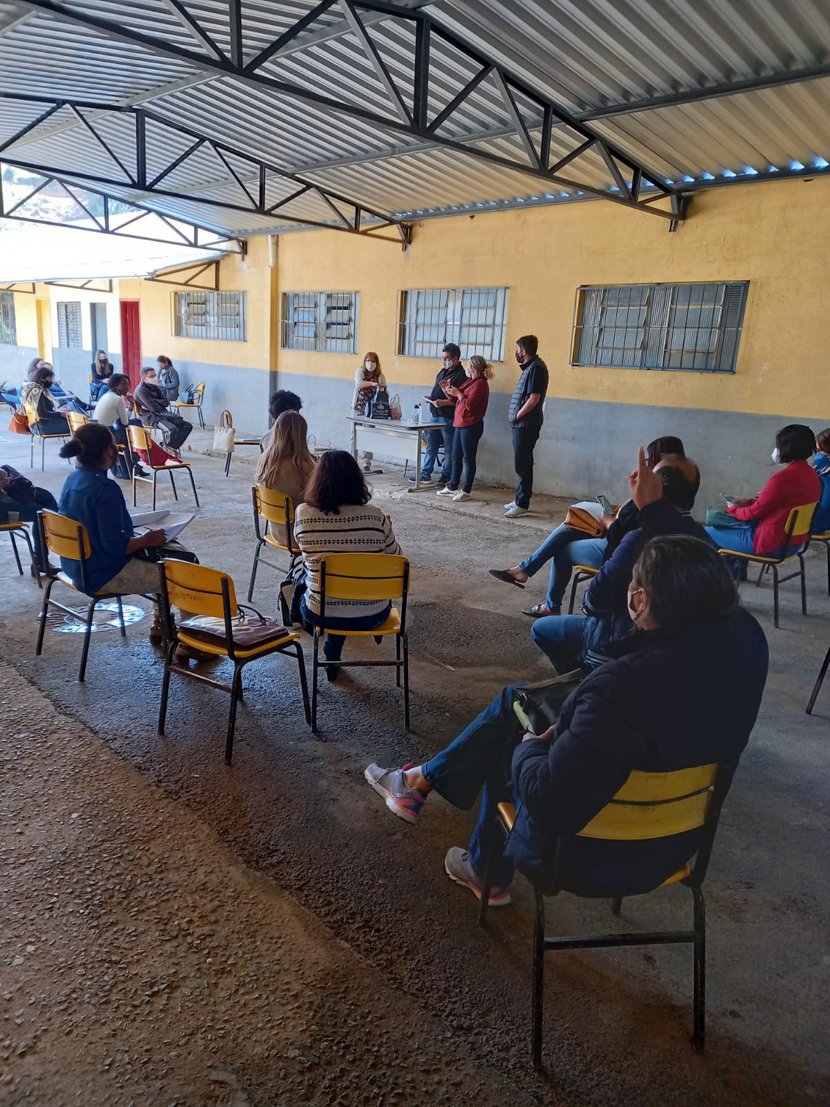 Secretaria de Educação promove primeira capacitação para retorno presencial em Viçosa