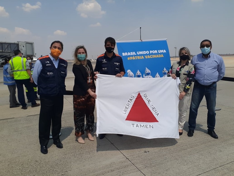 Minas recebe novo lote de vacinas contra a Covid-19 para concluir a vacinação de adultos