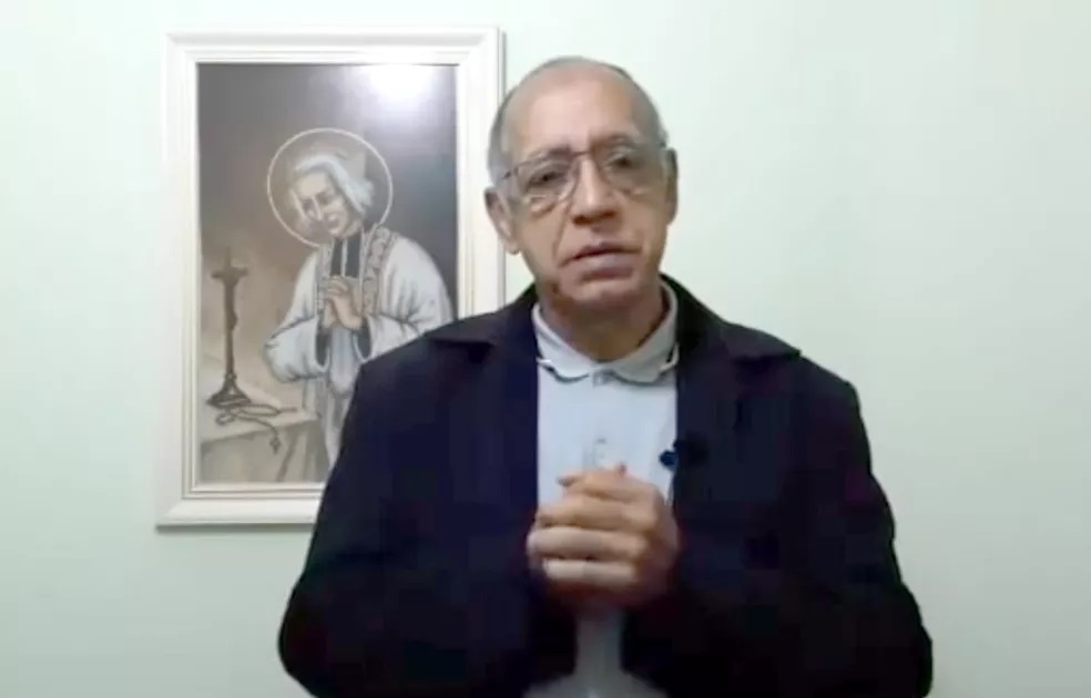 Visconde do Rio Branco: Padre que desejou morte de fiéis que não vão às missas é afastado