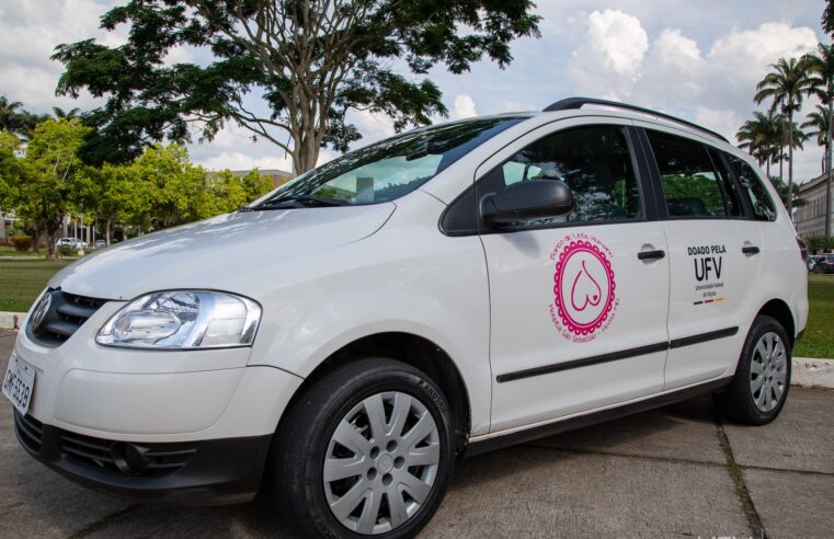 UFV doa veículo para Banco de Leite Humano de Viçosa