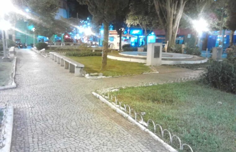 Praça do Rosário recebe melhorias na iluminação