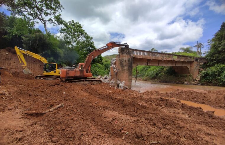 Viçosa: Estrutura da antiga ponte de Silvestre começa a ser demolida