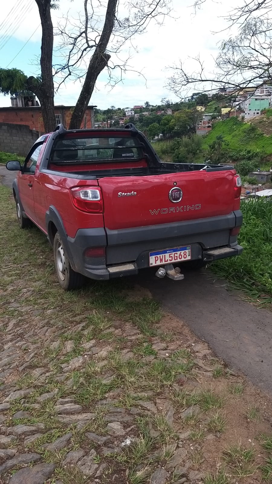 Caminhonete furtada encontrada no Nova Viçosa