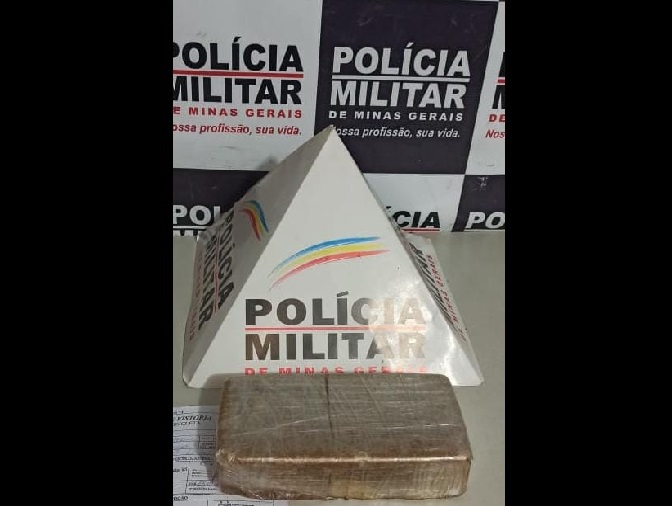 Ponte Nova: após se envolver em acidente de trânsito, homem é preso por tráfico ilícito de entorpecentes