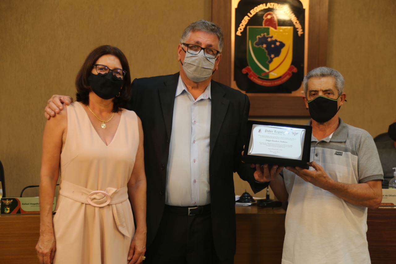 Ex-Diretor do Hospital São João Batista, Sérgio Pinheiro é homenageado na câmara