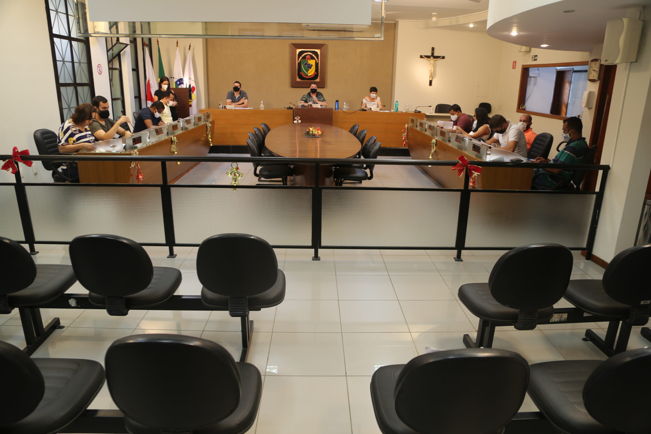 Viçosa: Vereadores derrubam veto do Executivo ao projeto do Orçamento para 2022