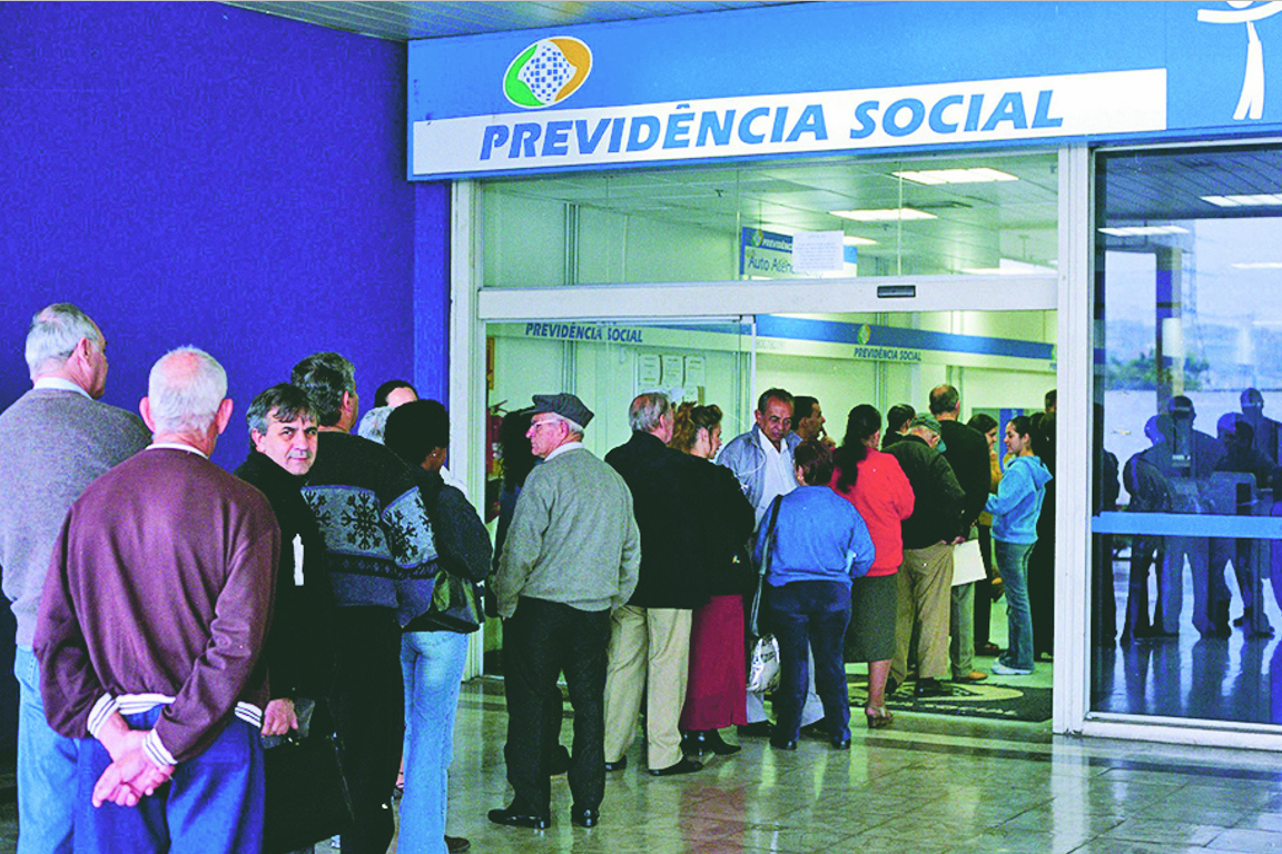 INSS começa a pagar aposentadoria com reajuste de 10,16%
