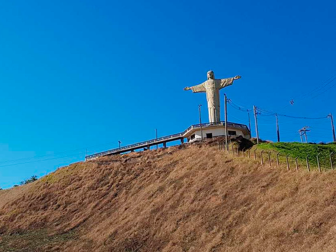 Viçosa: pesquisadores da UFV atuam na recuperação do Parque do Cristo Redentor