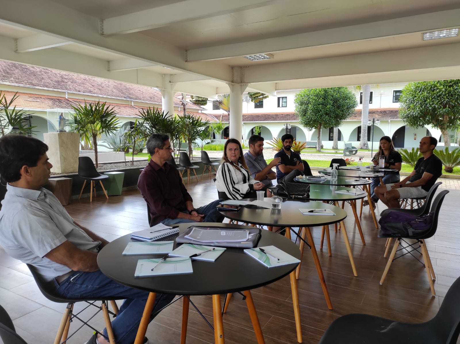 Segunda reunião do ‘Café da Governança ViçosaTec’ termina com prazos definidos