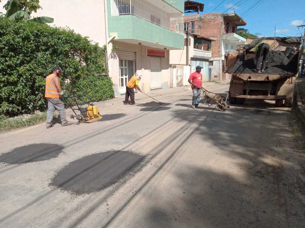 Viçosa: secretaria de obras intensifica operação tapa-buracos