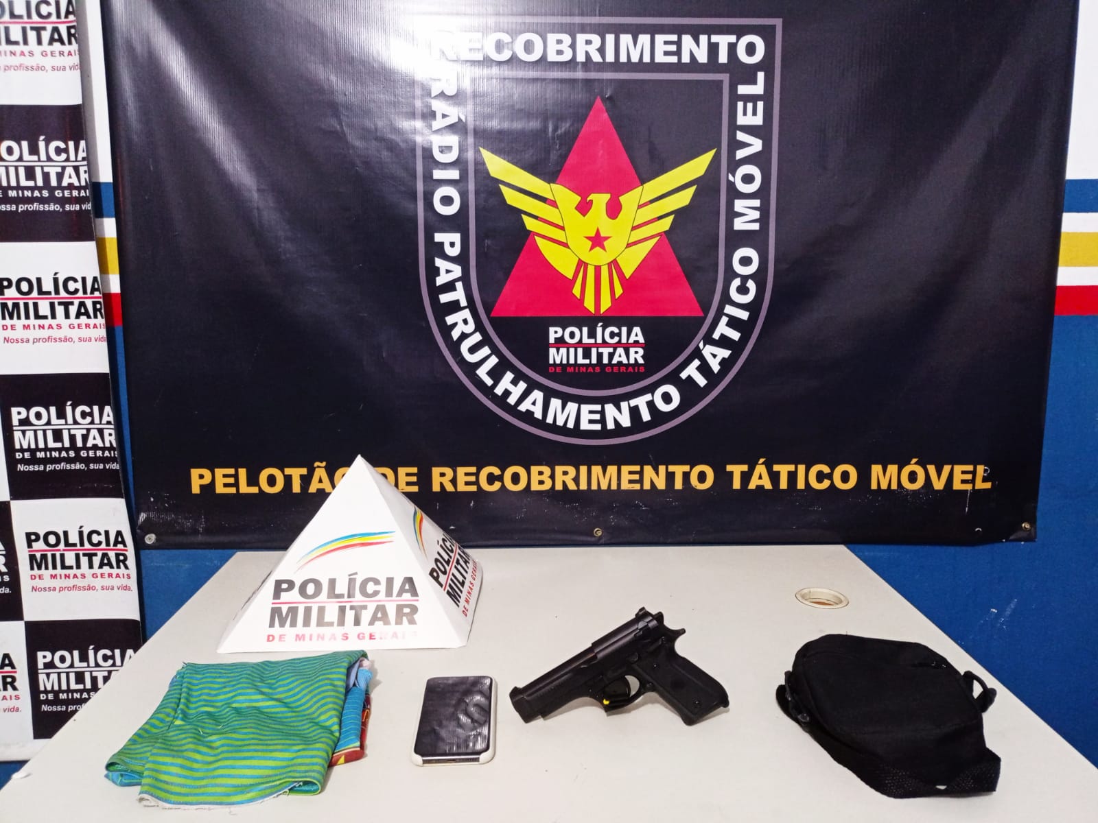 Adolescentes são apreendidos após roubo em Ponte Nova
