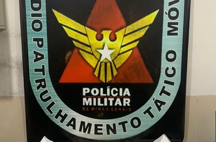 PM de Viçosa efetua prisões por tráfico de drogas