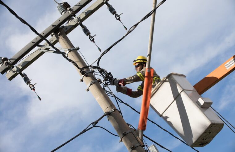 Inscrições do concurso para eletricista de distribuição da Cemig começam em 20/4