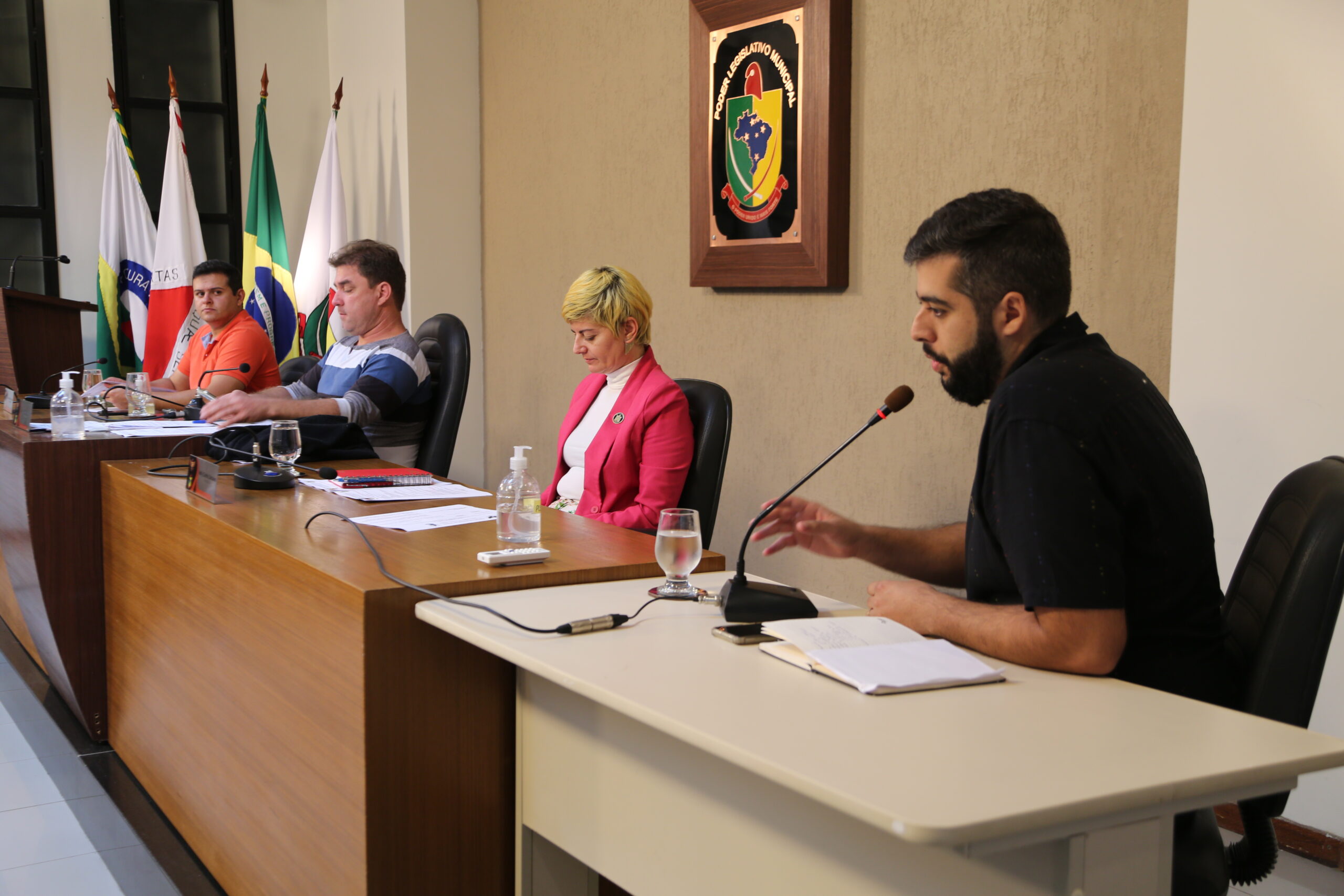 Viçosa: diretor do Geoplam presta esclarecimentos na Câmara de Vereadores