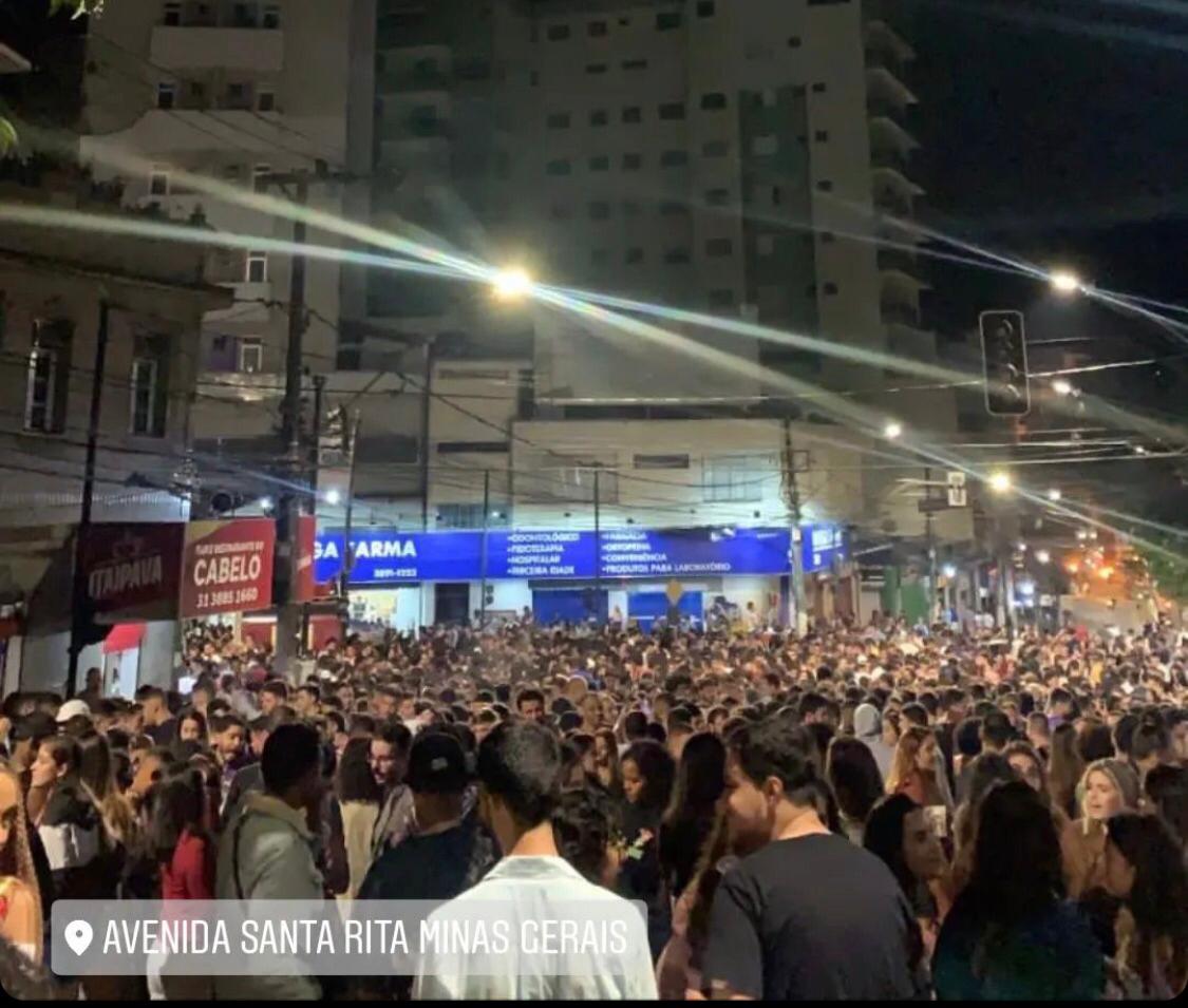 Fim de semana de “Rita volta às aulas” registra lotação e sujeira