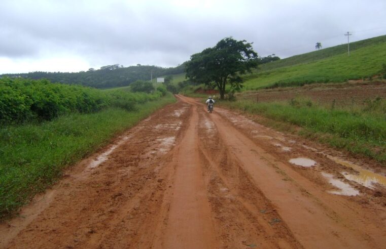 Publicação de edital para a pavimentação da MG-280, entre Paula Cândido e Divinésia é comentada por Zema e Roberto Andrade