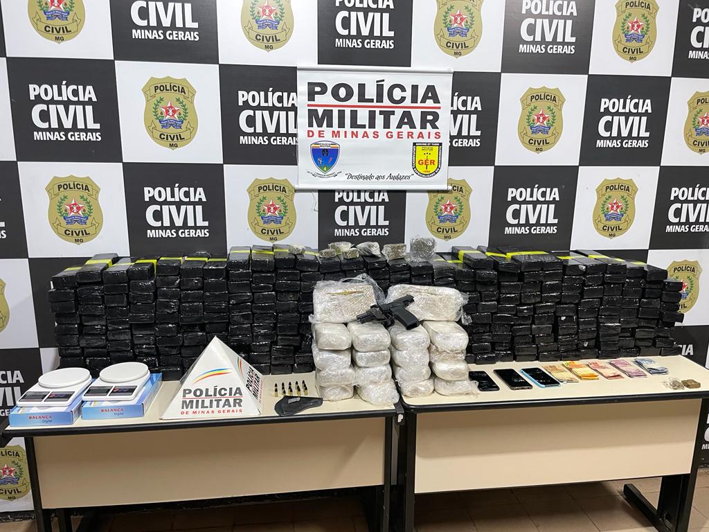 Ação da Polícia Civil e Militar apreende 280 barras de maconha em Juiz de Fora