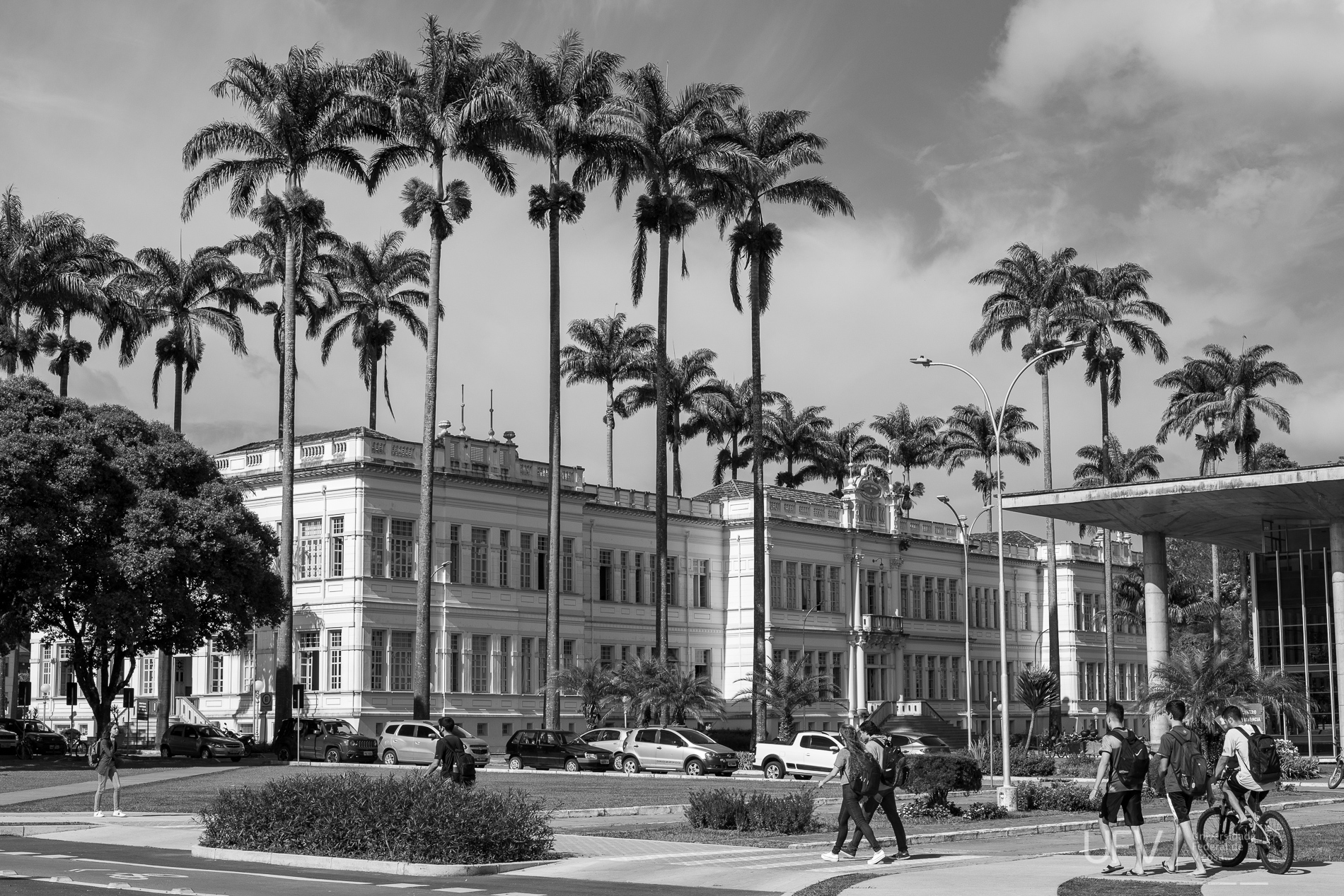 UFV sofre novo corte de recursos federais