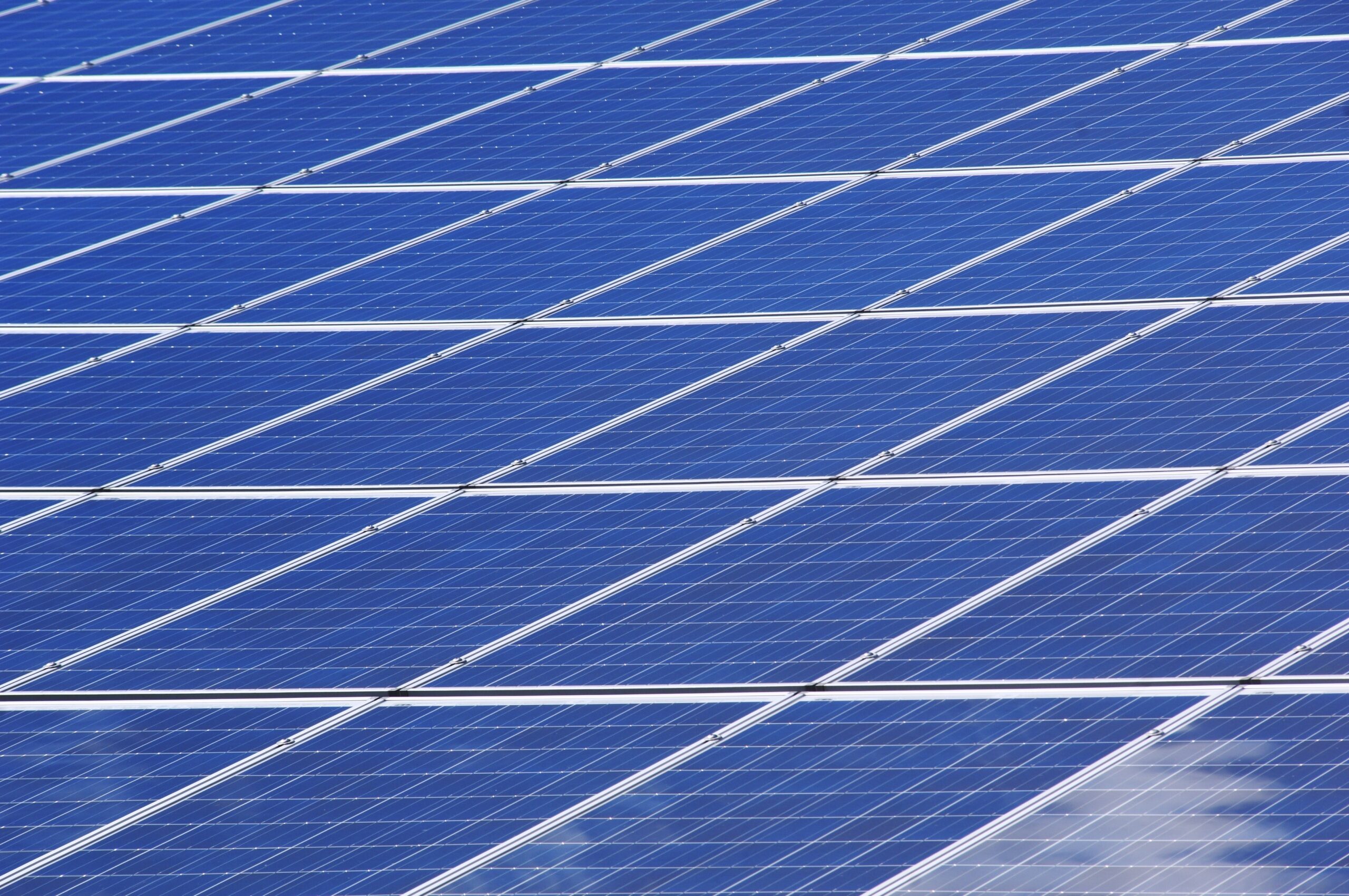 UFV: Pesquisa avalia implicação das mudanças climáticas na geração de energia fotovoltaica no Brasil