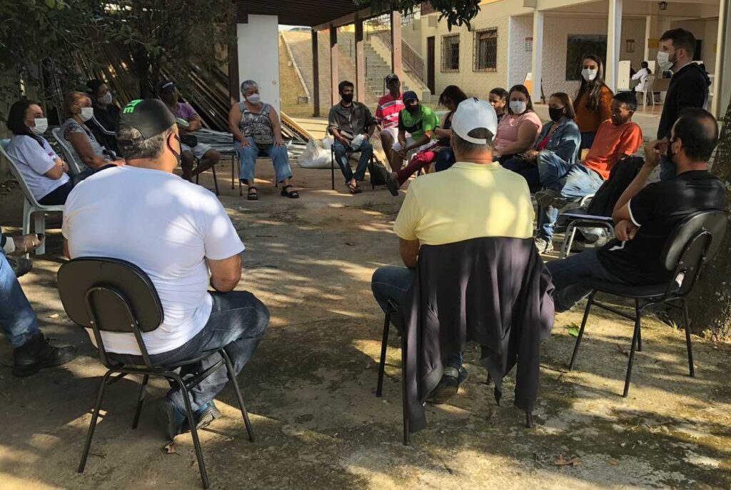 Qualquer morador de Viçosa pode procurar a UBS mais próxima de sua casa para fazer parte do grupo contra o uso de cigarro.