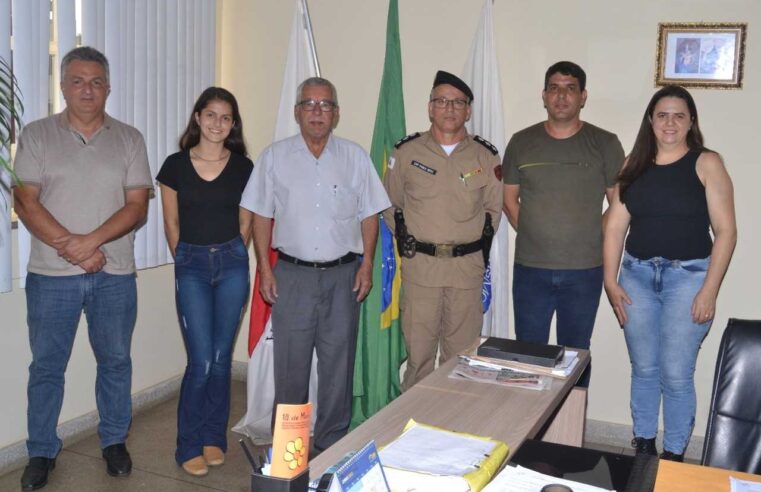 Polícia Militar recebe repasse de vinte computadores da Prefeitura de Viçosa