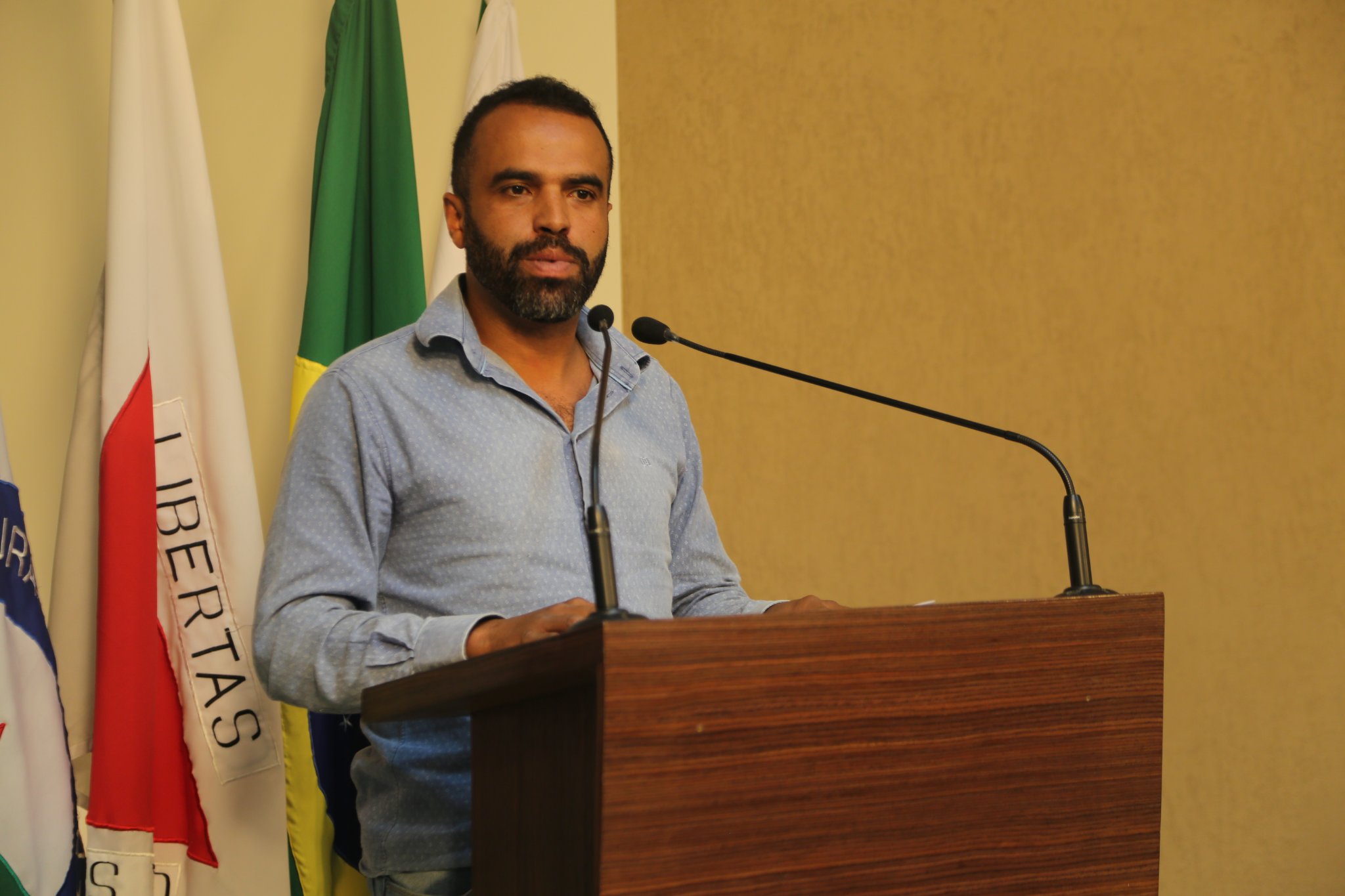 Viçosa: vereador faz requerimento ao Prefeito por valorização de agentes de saúde e endemias