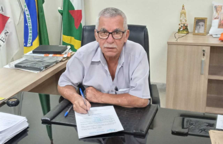 Prefeito de Viçosa sanciona lei que aprova o piso salarial aos Agentes Comunitários do município