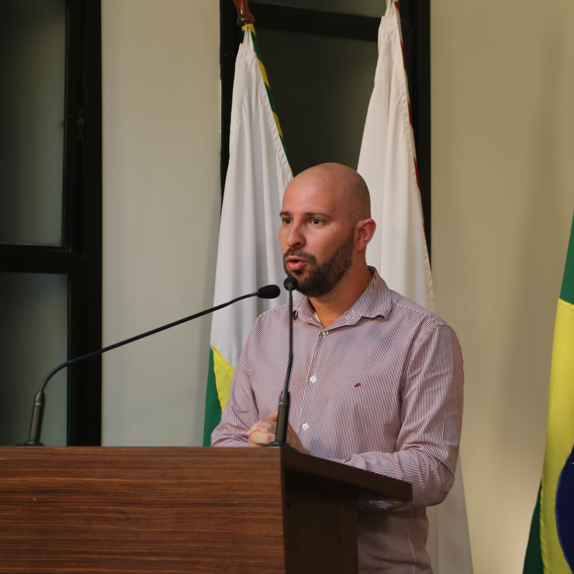 Câmara de Vereadores: aprovadas as emendas que discorrem das igrejas como serviços essenciais