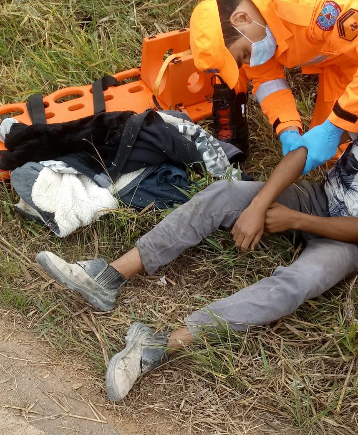 Viçosa: motocicleta sem freio causa acidente no bairro de Fátima