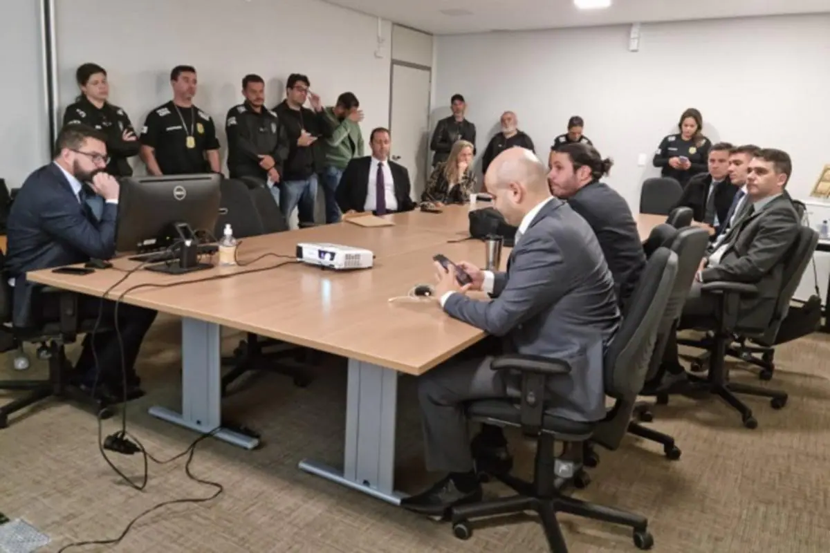 Empresários e funcionários da Cemig são investigados por crimes de corrupção