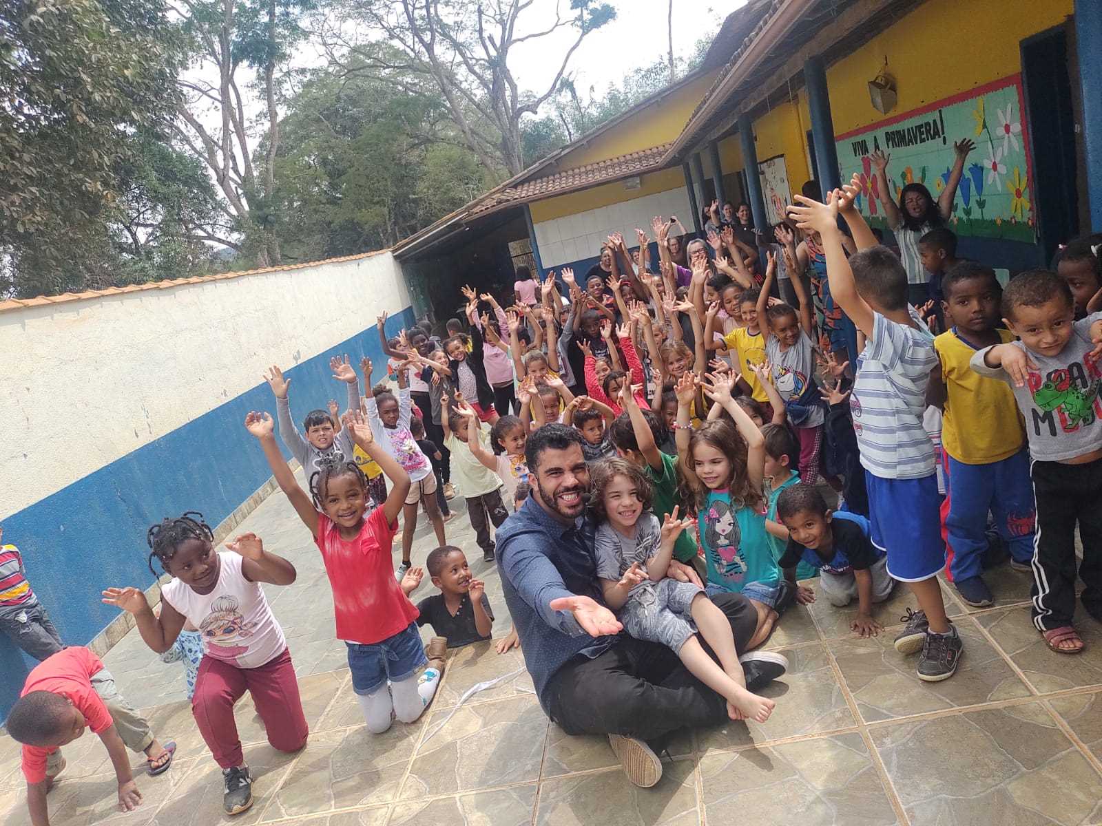 Prefeitura de Viçosa promove projeto ‘Educamágica’ na Rede Municipal de Ensino