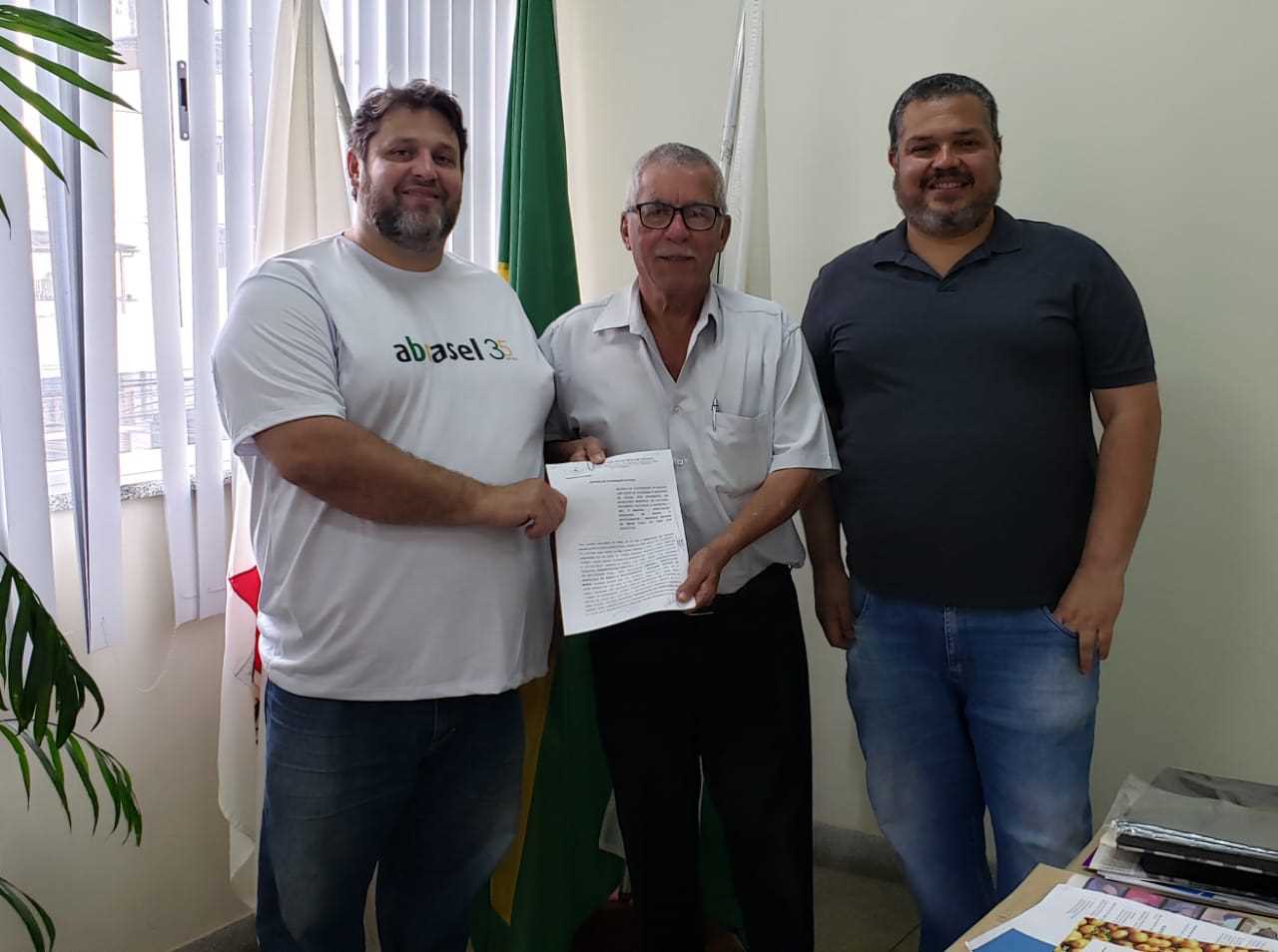 Prefeitura de Viçosa e Abrasel celebram Acordo de Cooperação