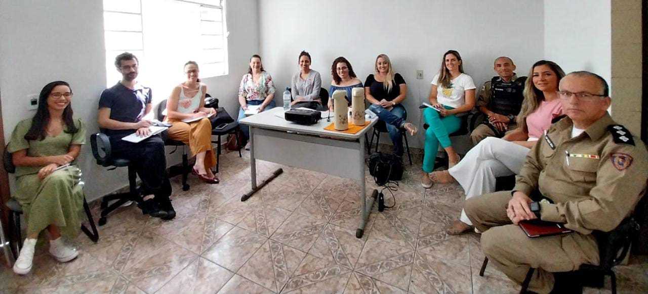 Prefeitura de Viçosa sedia encontro do Comitê de Atenção às Mulheres