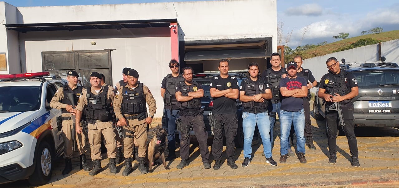 Polícia Militar e Civil realizam operação com mandado de busca e apreensão, em VRB