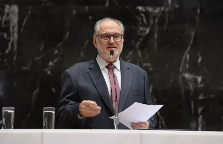 Roberto Andrade é o preferido de Zema para presidir a ALMG