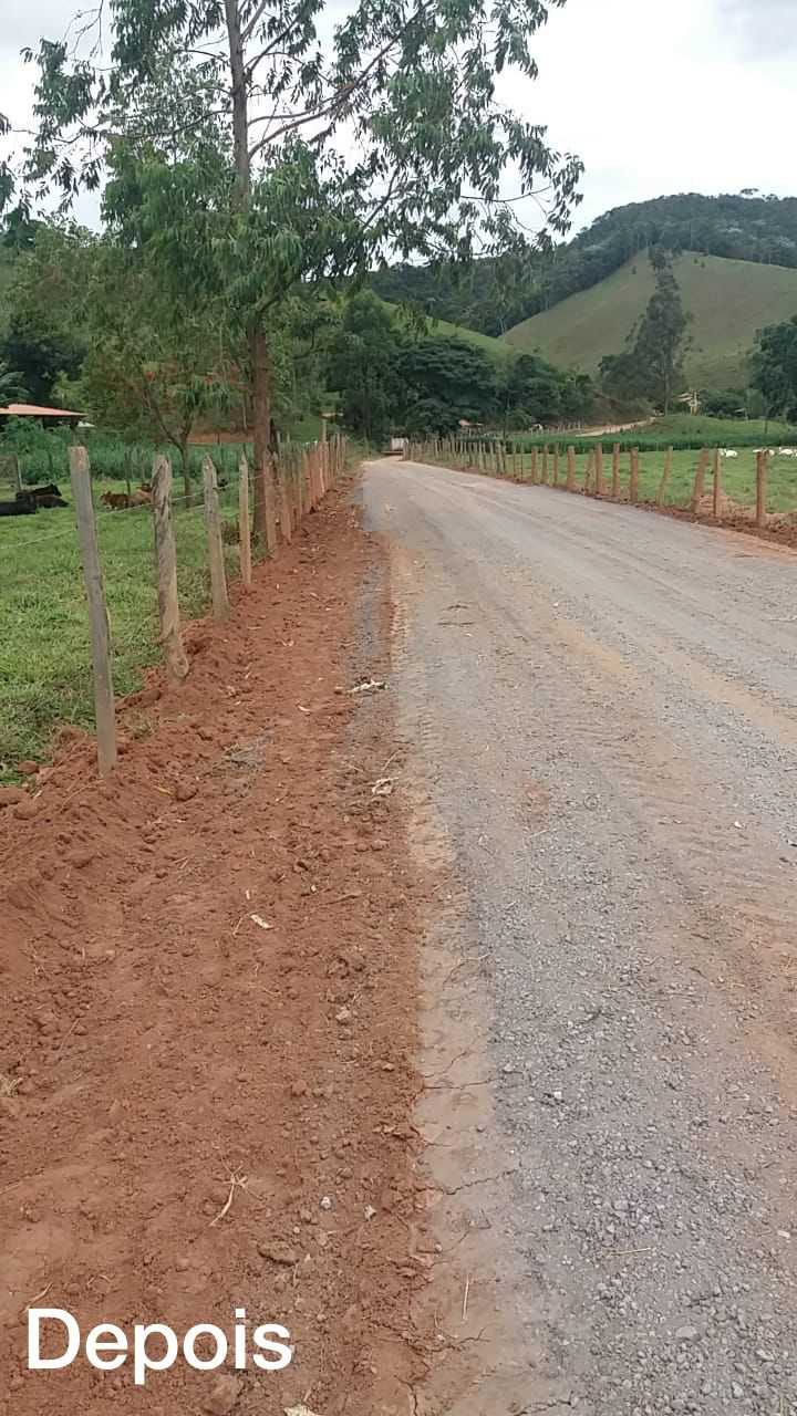 Estrada das Duas Barras recebe patrolamento pela Prefeitura de Viçosa