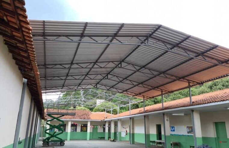 Viçosa: Prefeitura realiza obras pontuais em escola de Cachoeirinha