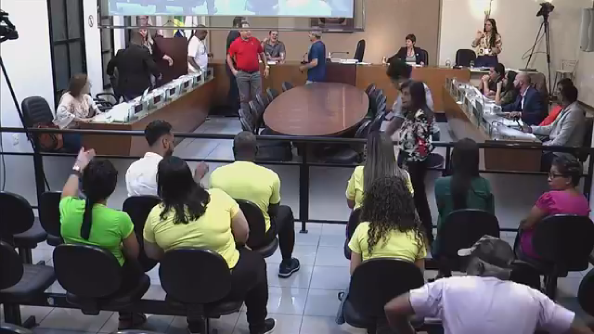 Viçosa: reunião da Câmara interrompida por causa das chuvas desta terça 8/11