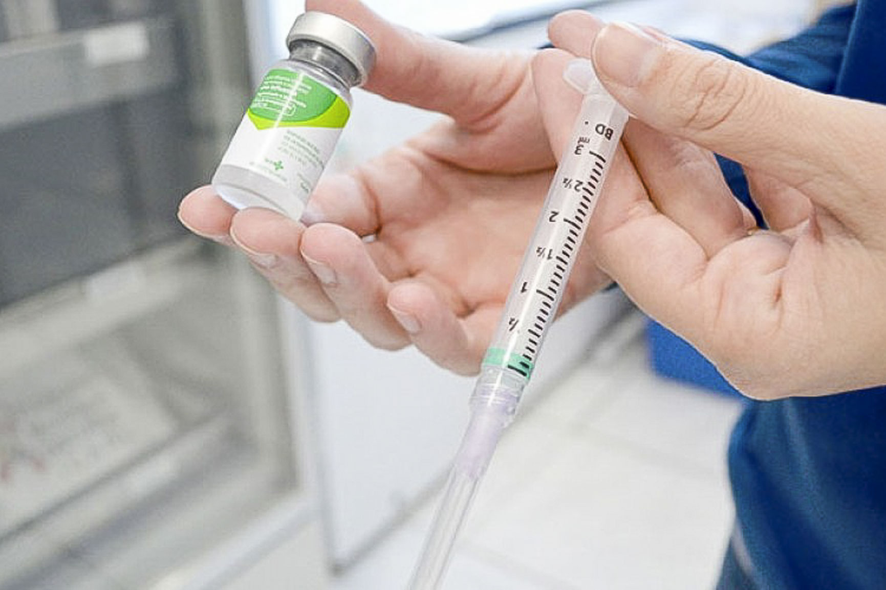 Meningite: vacinação da comunidade universitária nesta quarta e sexta-feira