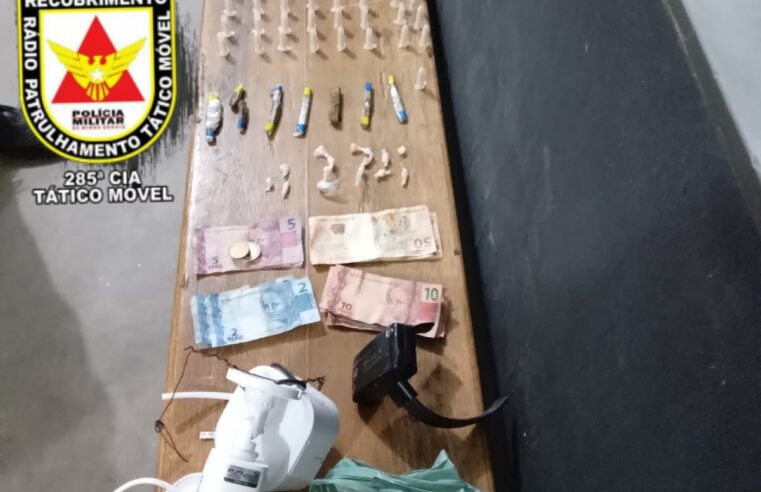Quatro homens presos em flagrante por tráfico de drogas, em Ubá